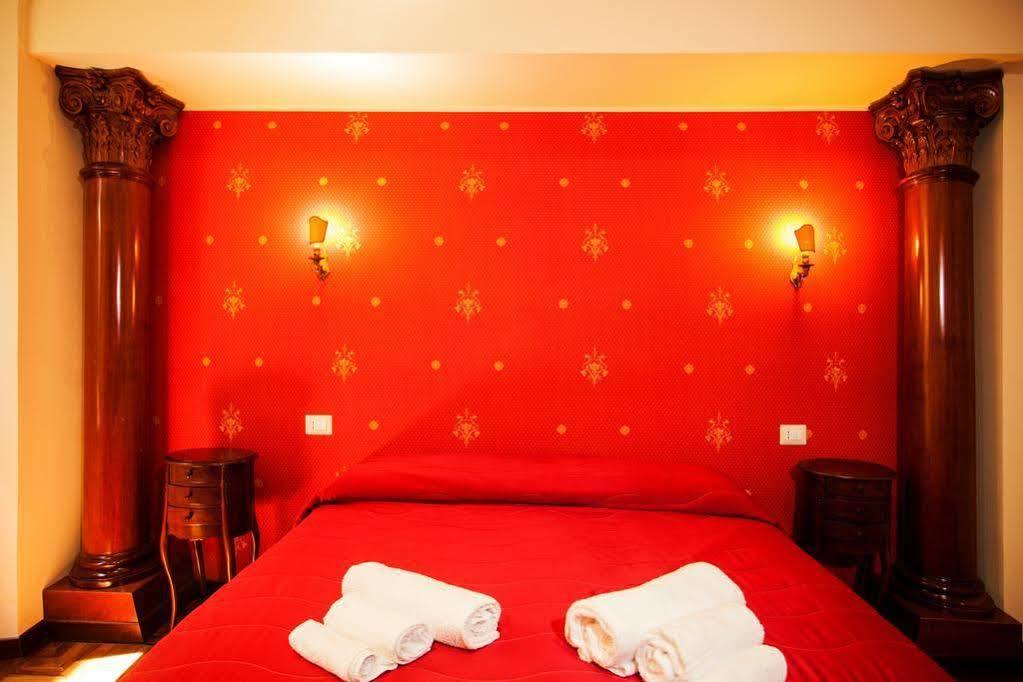Bed and Breakfast Domina Popolo à Rome Extérieur photo